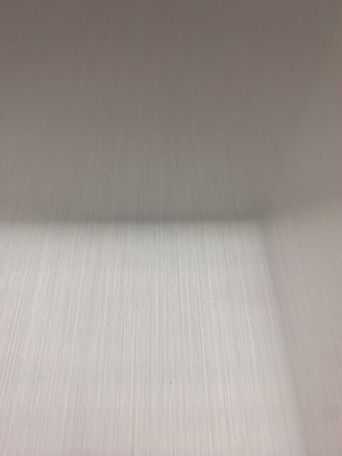 Detailaufnahme gebürstetes Dekor DM Champagne brushed AR