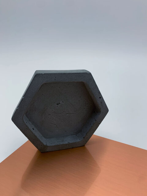 Brushed decor - DM Copper brushed AR - with concrete honeycomb