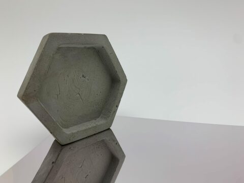 Spiegelndes Dekor - DM Silver MMS - mit Betonwabe