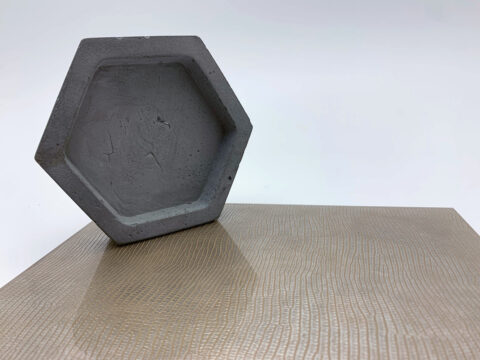 Reflective SIBUGLAS decor - SG LEGUAN Silver AR+ - with concrete honeycomb