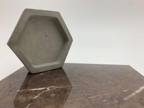 Spiegelndes SIBUGLAS Dekor - SG MARBLE Brown AR+ - mit Betonwabe