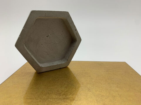 Reflective SIBUGLAS decor - SG CLASSY Gold AR+ - with concrete honeycomb