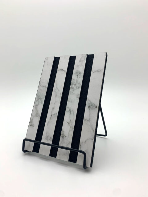 Detailed image in A5 format of the ACOUSTIC WALL PANEL in the colour MARBLE White